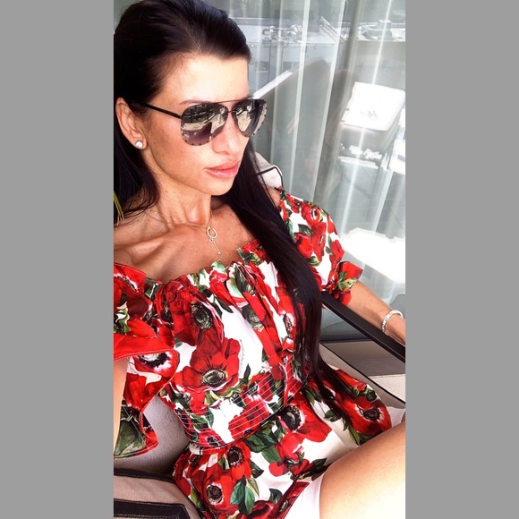 Meet your Posher, Dusty - Picture 3 of 6